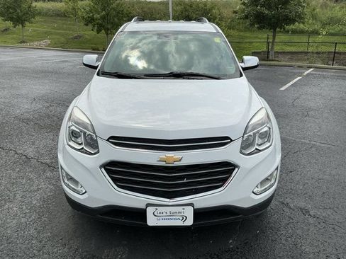 Used 2017 Chevrolet Equinox Premier w/ Enhanced Convenience Package AWD/4WD image 11