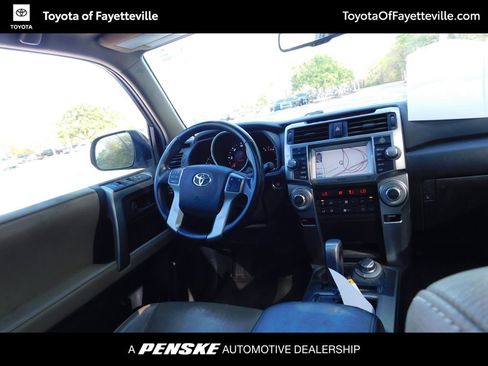Used 2011 Toyota 4Runner Limited image 7