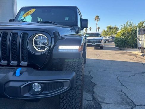 Used 2021 Jeep Wrangler Unlimited Rubicon 4xe w/ Cold Weather Group AWD/4WD image 94