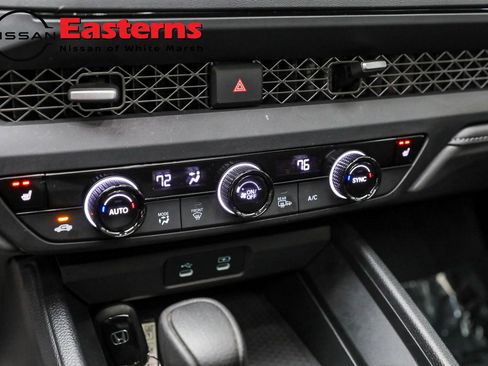 Used 2025 Honda Accord SE image 18