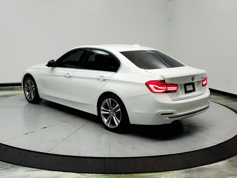 Used 2018 BMW 330i Sedan RWD image 7