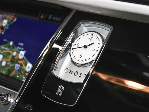 Used 2018 Rolls-Royce Ghost RWD image 70