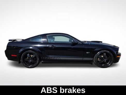 Used 2008 Ford Mustang GT Premium RWD image 7