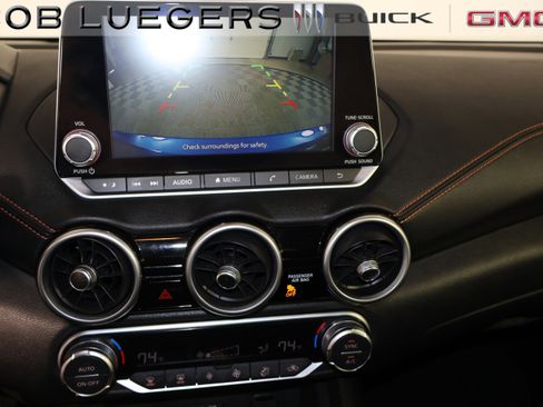 Used 2023 Nissan Sentra SR w/ Electronics Package image 24