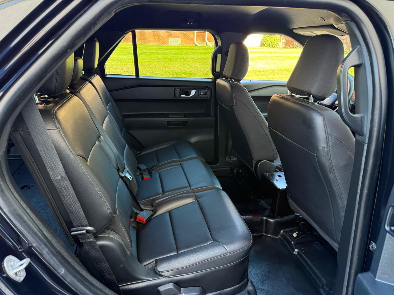 Used 2023 Ford Explorer 4WD Police Interceptor image 12
