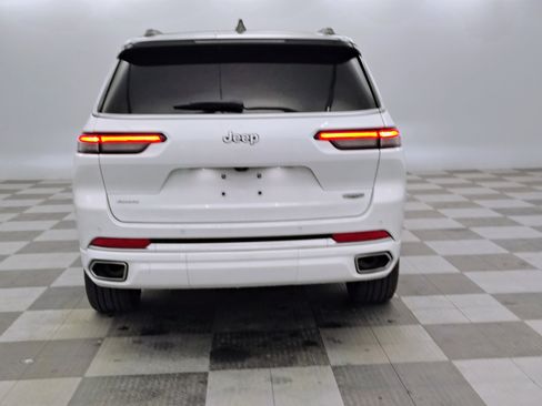 Used 2025 Jeep Grand Cherokee L Summit AWD/4WD image 6
