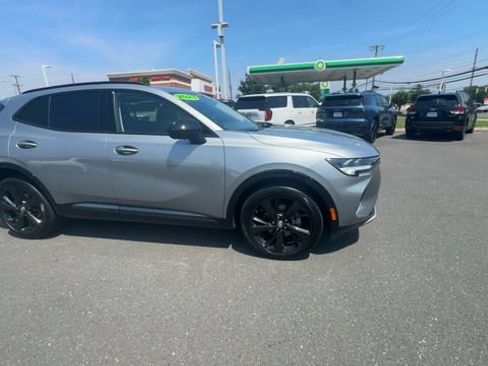 Certified 2023 Buick Envision Essence w/ Technology Package I AWD/4WD image 9