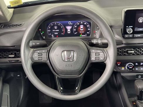 Used 2024 Honda Accord EX image 19