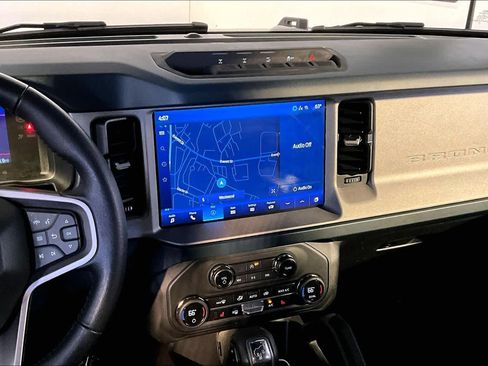 Used 2024 Ford Bronco Outer Banks w/ Sasquatch Package AWD/4WD image 7