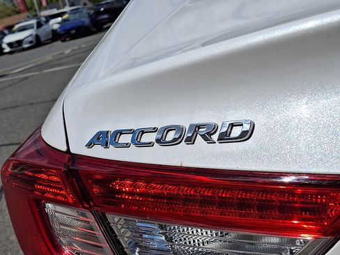 Used 2019 Honda Accord LX image 30