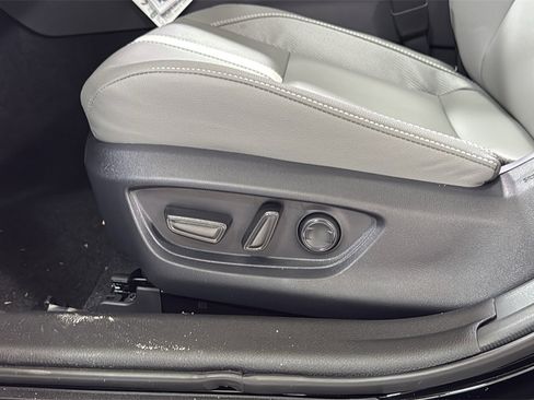 New 2026 Toyota Camry SE image 14