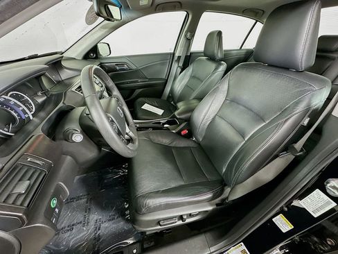 Used 2015 Honda Accord EX-L image 26
