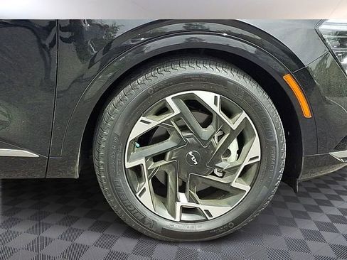 Certified 2023 Kia Sportage SX image 10