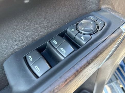 Used 2021 GMC Sierra 1500 Denali w/ Driver Alert Package II AWD/4WD image 13
