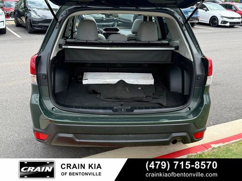 Used 2023 Subaru Forester Premium AWD/4WD image 7