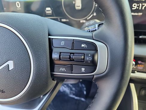 Used 2025 Kia Sportage SX FWD image 26
