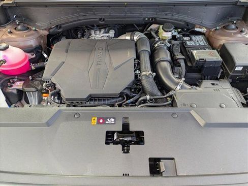 New 2025 Hyundai Santa Fe Calligraphy image 17