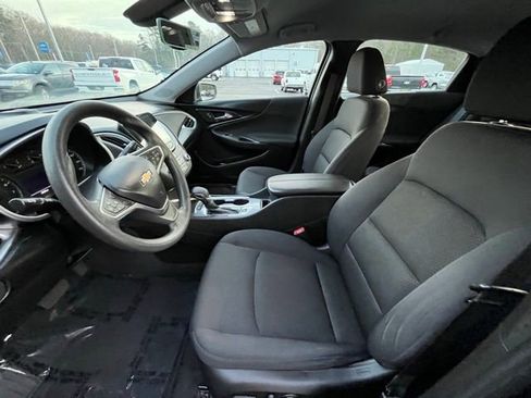 Used 2022 Chevrolet Malibu LT image 13
