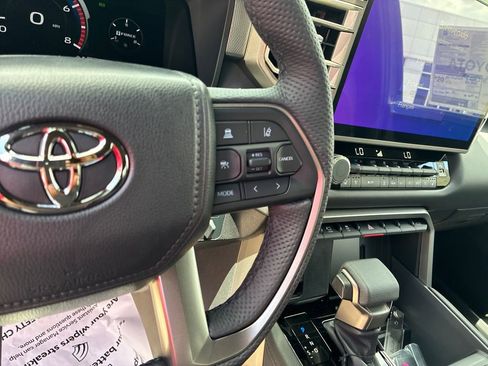 New 2026 Toyota Tundra Limited RWD image 25