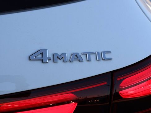 New 2026 Mercedes-Benz GLA 250 4MATIC image 9