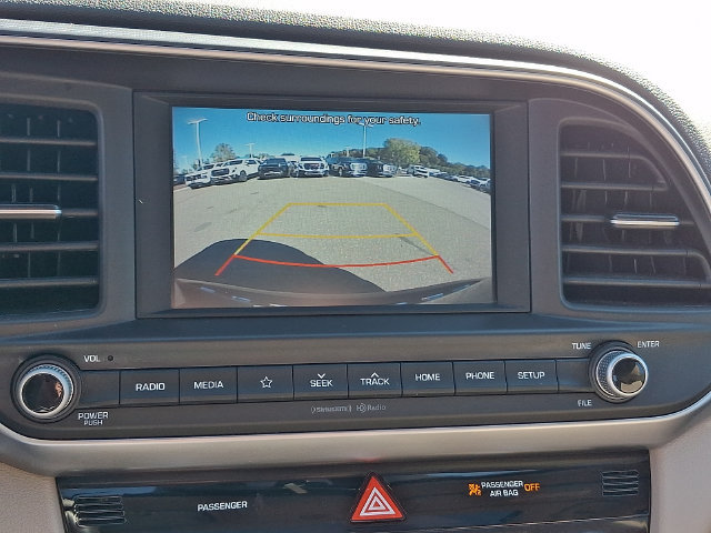 Used 2020 Hyundai Elantra Value Edition w/ Winter Weather Package FWD image 11