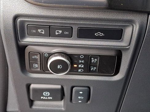 Used 2024 Ford F150 Platinum w/ Equipment Group 702A High image 25