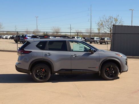 New 2026 Nissan Rogue Rock Creek image 4
