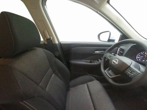 New 2026 Nissan Rogue SV image 24