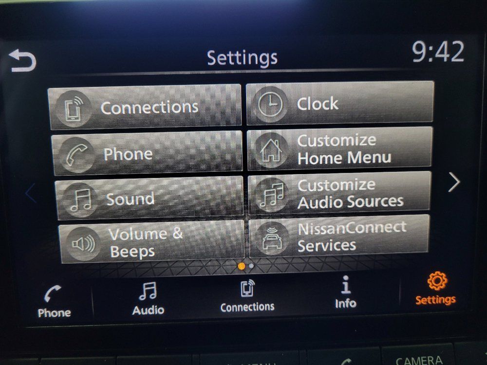 Used 2022 Nissan Rogue SV FWD image 25