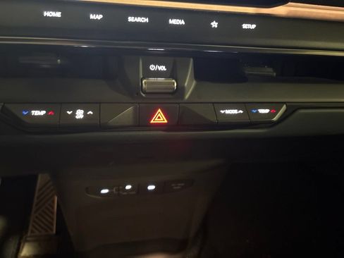 Certified 2024 Kia EV9 GT-Line AWD/4WD image 19