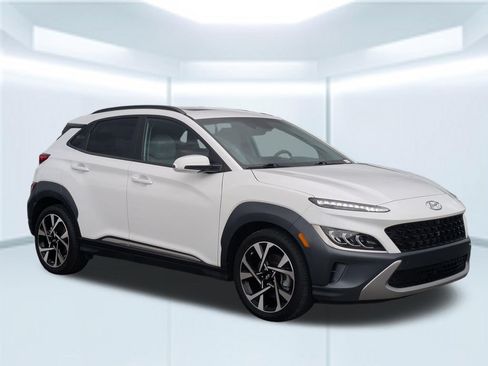 Used 2023 Hyundai Kona Limited w/ Cargo Package AWD/4WD image 7