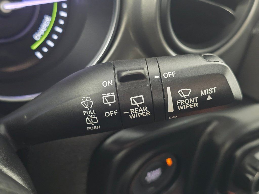 Used 2023 Jeep Wrangler Unlimited AWD/4WD image 41