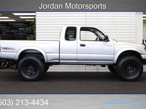 Used 2002 Toyota Tacoma 4x4 Xtracab V6 image 5