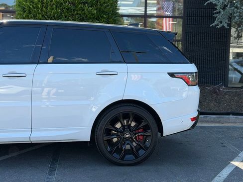 Used 2021 Land Rover Range Rover Sport HST AWD/4WD image 9
