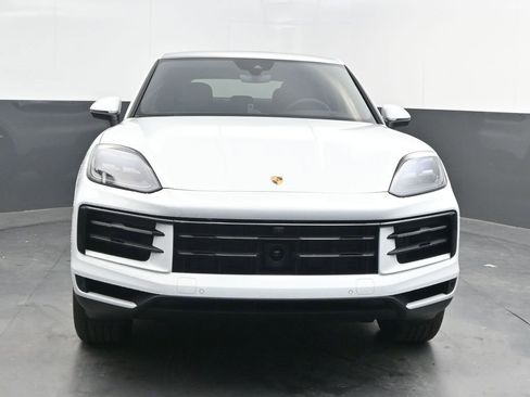 New 2025 Porsche Cayenne S image 8