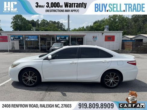 Used 2016 Toyota Camry XSE FWD image 2