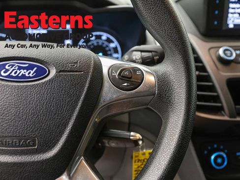 Used 2022 Ford Transit Connect XL FWD image 15