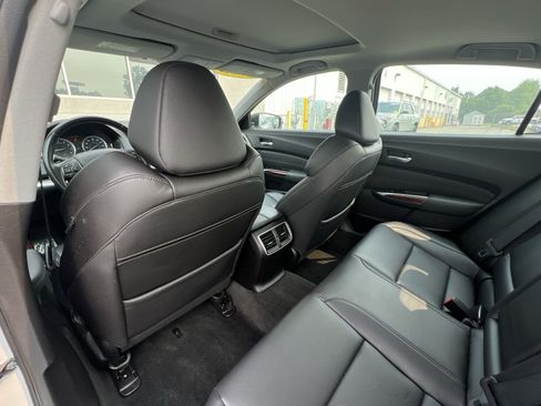 Certified 2016 Acura TLX V6 FWD image 27