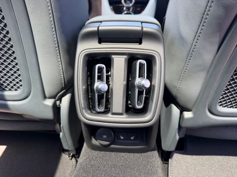 Used 2024 Polestar Polestar 2 w/ Pilot Pack RWD image 42