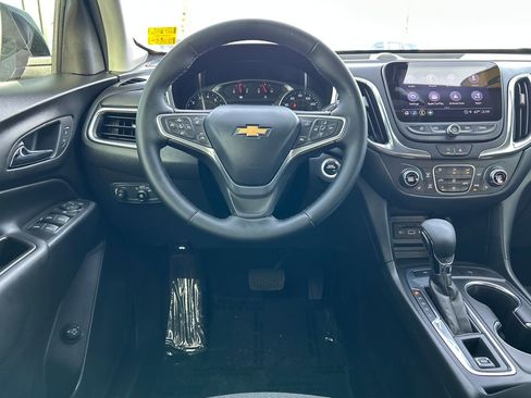 Used 2023 Chevrolet Equinox LT image 9