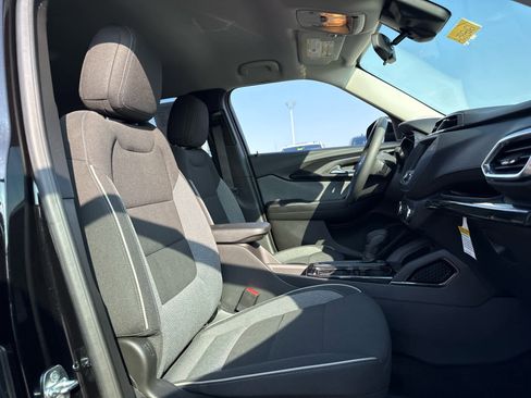 Certified 2023 Chevrolet TrailBlazer LT FWD image 22