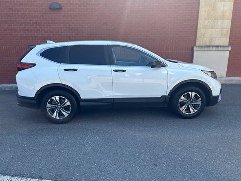 Used 2020 Honda CR-V LX image 2