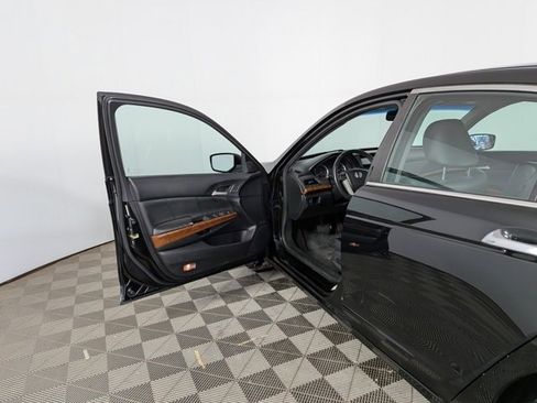 Used 2012 Honda Accord EX-L image 11