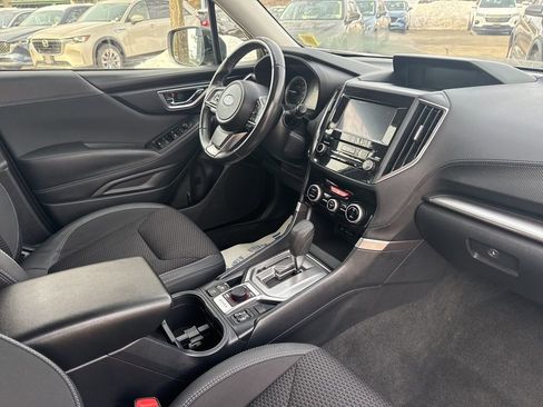 Used 2022 Subaru Forester Premium image 29