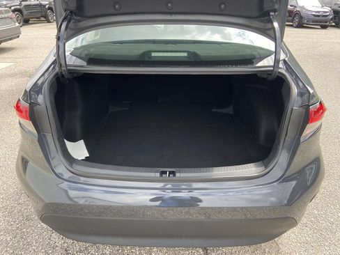 Used 2023 Toyota Corolla LE w/ LE Convenience Package FWD image 9