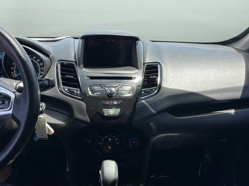 Used 2019 Ford Fiesta ST-Line FWD image 21