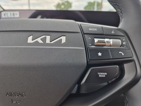 New 2026 Kia Sportage LX AWD/4WD image 19
