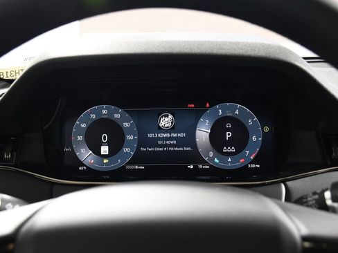 New 2026 Land Rover Range Rover Evoque S image 31