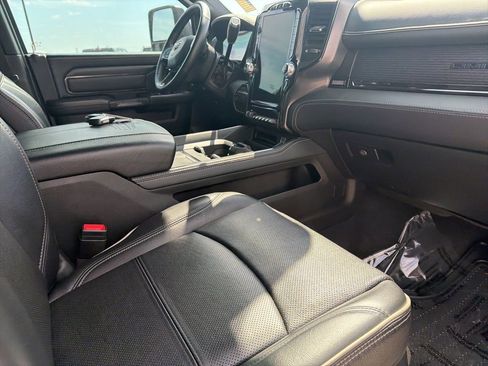 Used 2024 RAM 3500 Limited image 22