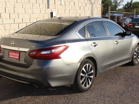 Used 2018 Nissan Altima 2.5 SV image 5